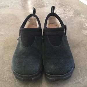 Men’s Emu heavy duty clogs, suede w/fleece lining